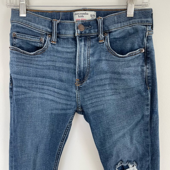 Abercrombie Kids 13-14 Super Skinny Boys Jeans - Picture 2 of 7